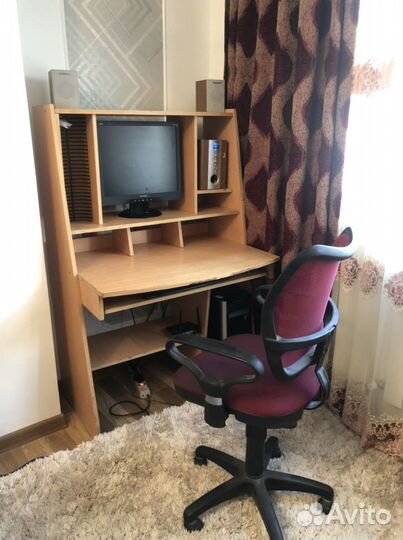 Компьютерный стол