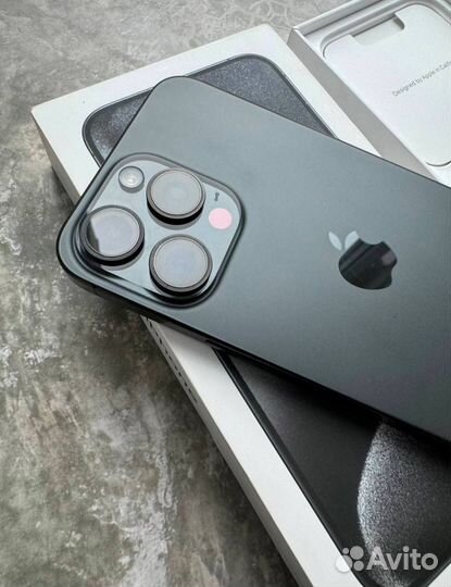 iPhone 15 Pro Max, 256 ГБ