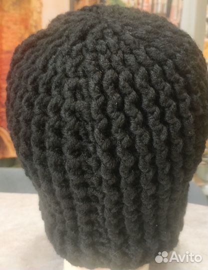 Шапки ушанки, шлем, вязаные ручной работы