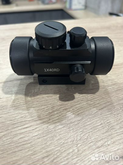 Коллиматорный прицел red dot