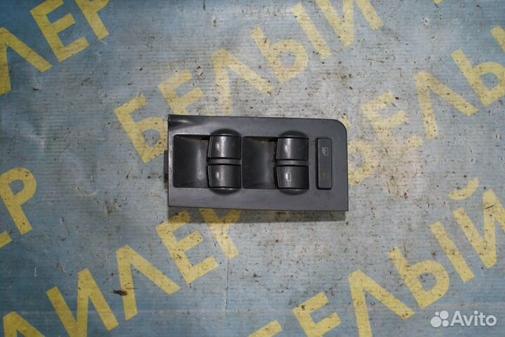 Блок управления стеклоподъемниками audi A6 C5