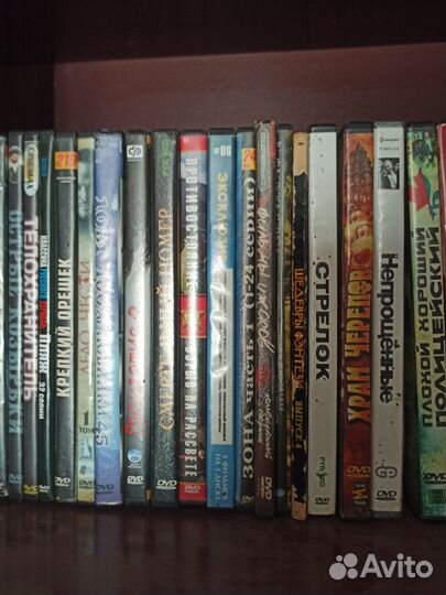 Лицензионные dvd диски (музыка, фильмы) и аудиокас