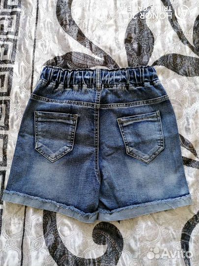 Джинсовые шорты