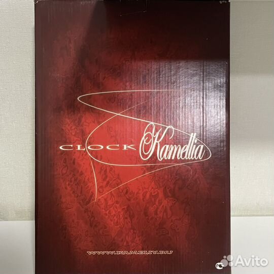 Кварцевые настенные часы «Kamellia»