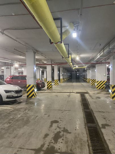 Машиноместо, 14 м²