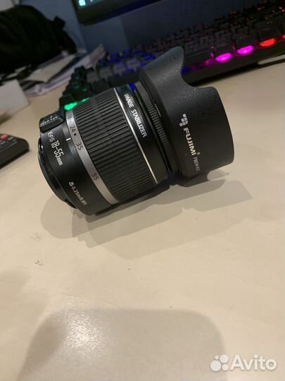 Объектив Canon