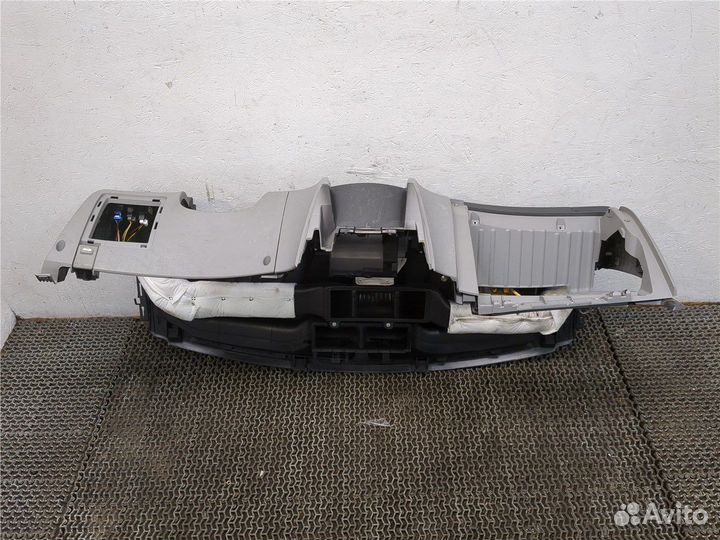 Панель передняя салона Hyundai Accent (Solaris), 2