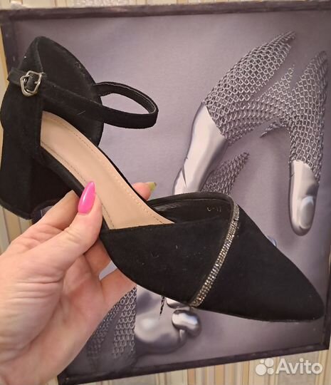 Босоножки 39р