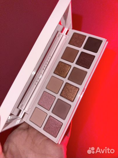 Fenty beauty тени Bomb Posse