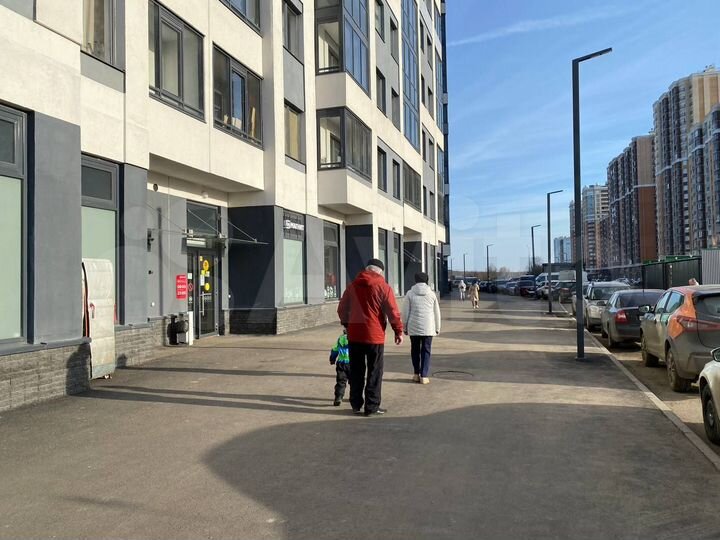 Напротив пешеходного перехода 36 м²