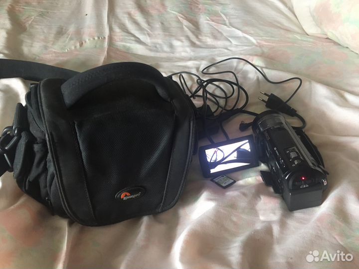 Видеокамера Panasonic HDC-SD800