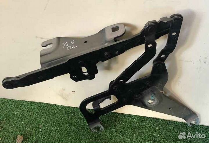 Bmw X5 F15 Петля капота левая