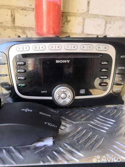 Автомагнитола Sony штатная на форд фокус