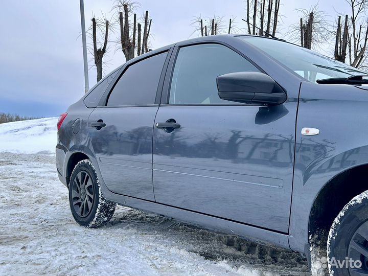 LADA Granta 1.6 МТ, 2019, 130 000 км