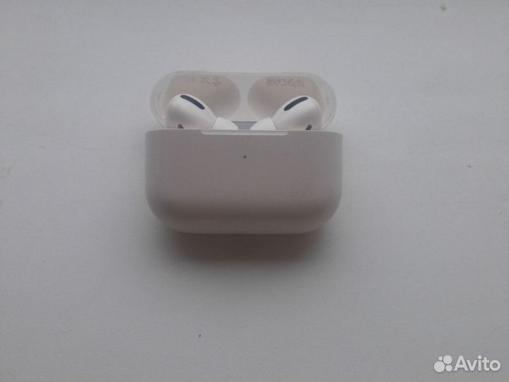 Беспроводные наушники apple airpods pro 2019 белые