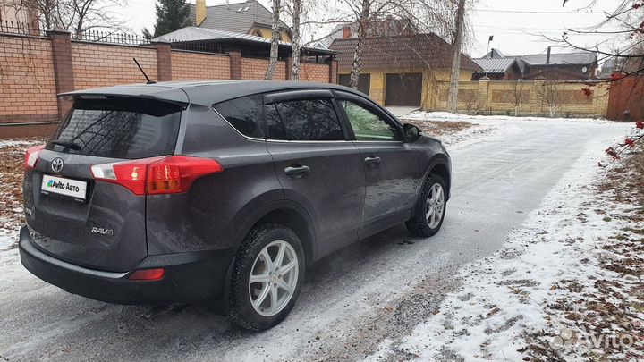 Toyota RAV4 2.0 CVT, 2014, 235 000 км