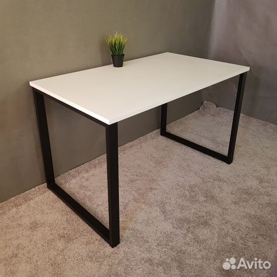 Компьютерный стол Лофт 120*70 см. Черные ножки