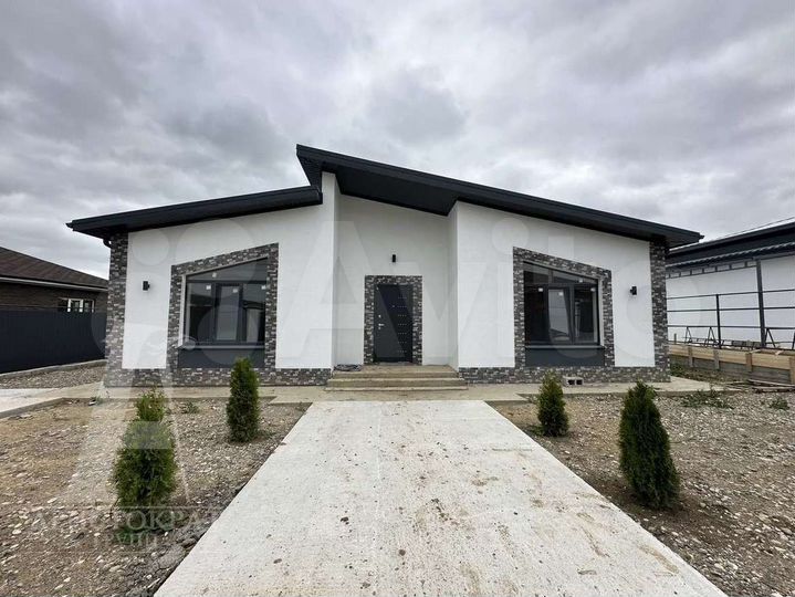 Дом 140 м² на участке 5,5 сот.