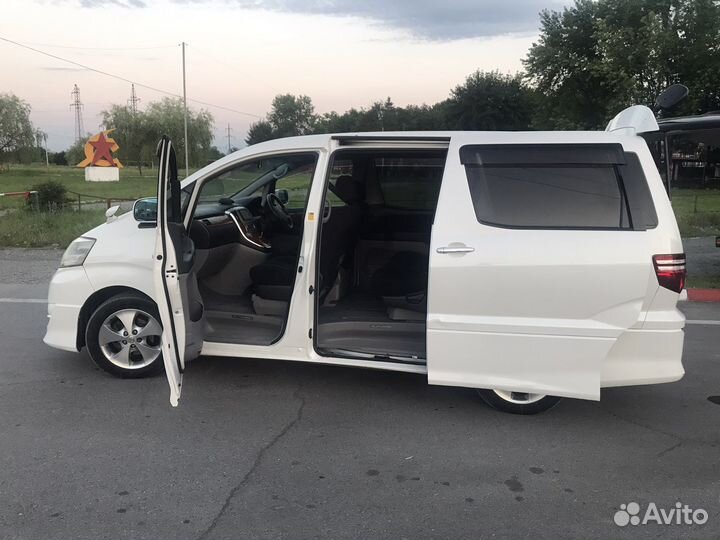 Аренда минивэна с водителем,встречи