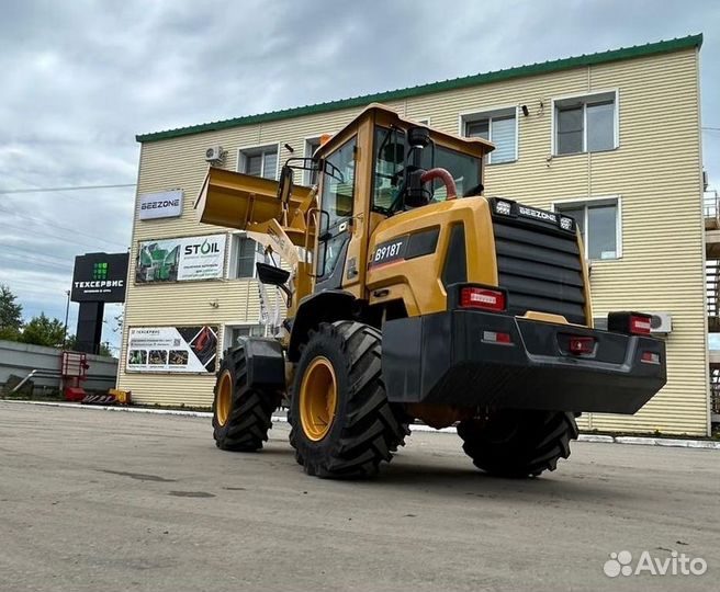 Фронтальный погрузчик Beezone B918T, 2024