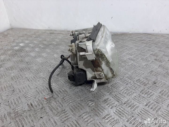 Фара Skoda Octavia A4 (1996-2010)