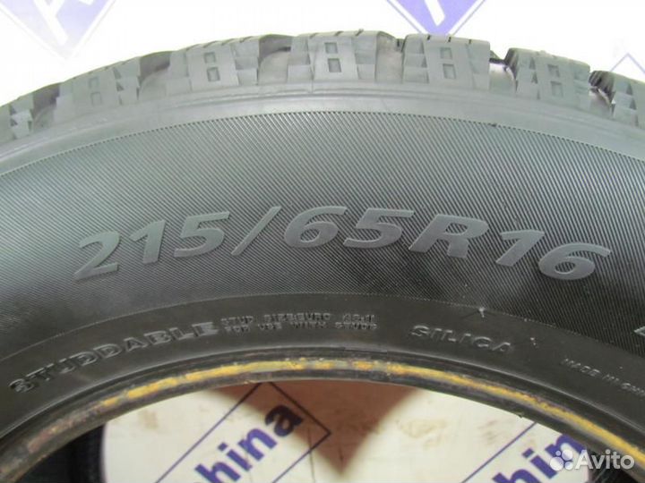 Landsail Ice Star IS33 215/65 R16 99G