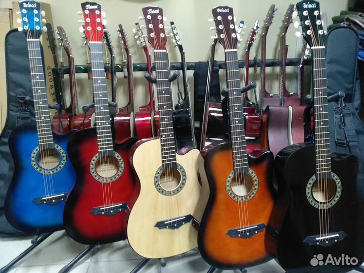 Новые гитары Belucci 3810, чехлы, струны