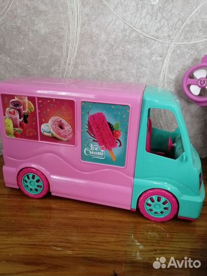 Транспорт и дом сад для кукол