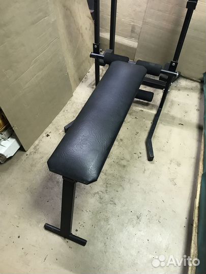 Универсальный тренажер для дома - напольный турник