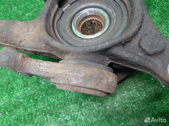 Кулак передний левый Peugeot 407 (6E) 2007