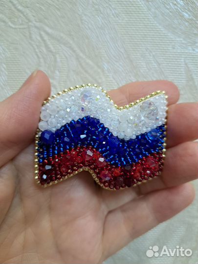 Брошь 