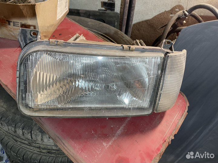 В разборе VW Passat B3 запчасти