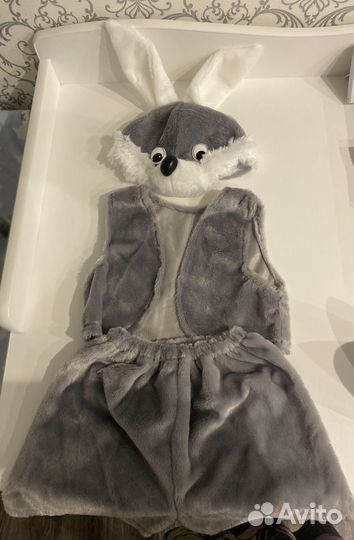 Новогодний костюм для мальчика зайчика