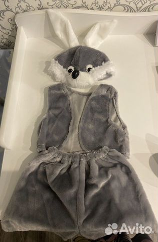 Новогодний костюм для мальчика зайчика