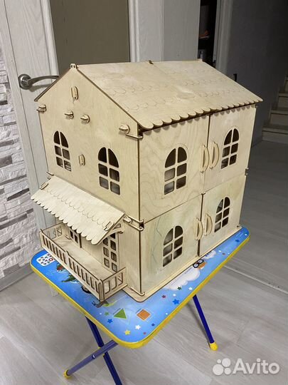 Домик кукольный