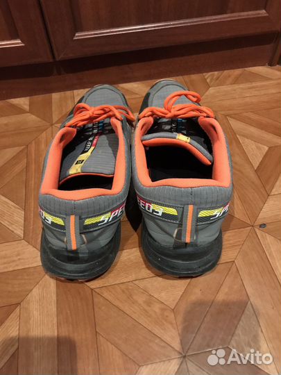 Кроссовки мужские