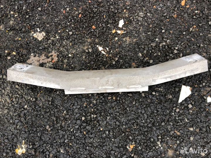 Усилитель бампера передний Nissan Murano Z50 VQ35