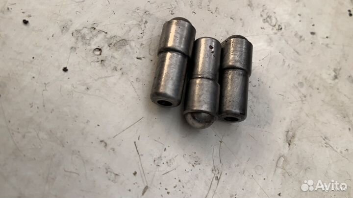 Стопор вилки кпп Renault 8200112701