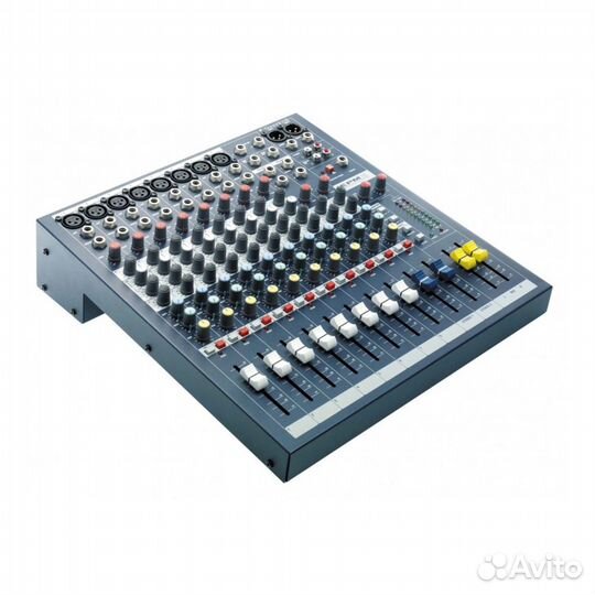 Новый EPM8 Soundcraft F3300 микшерный пульт