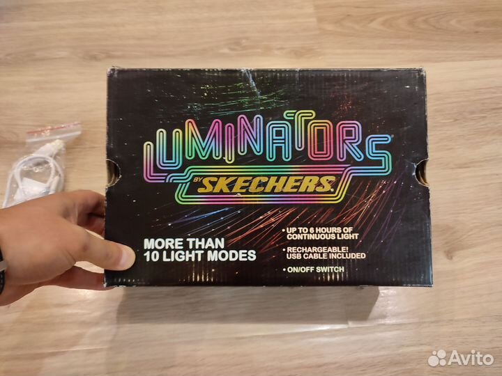 Skechers luminators 35р