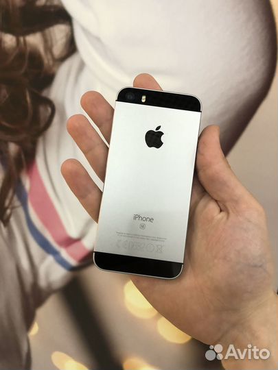 iPhone se как новый