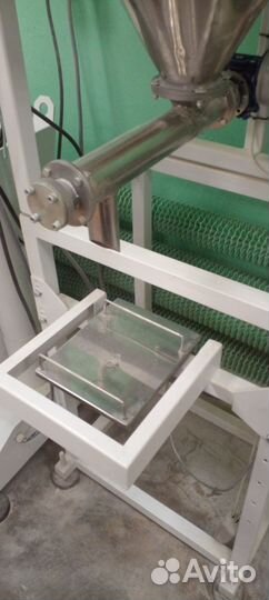 Дозатор Макиз Д-03П со шнековой подачей продукта