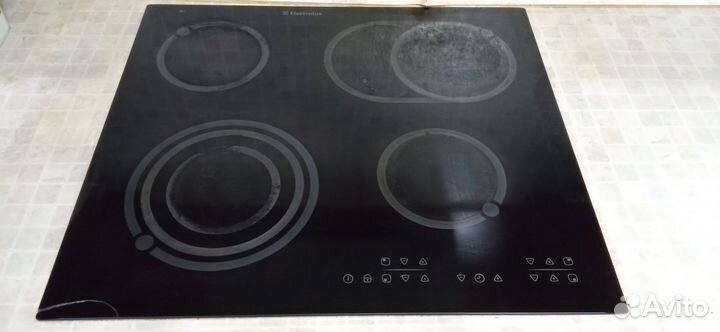 Варочная панель электрическая electrolux