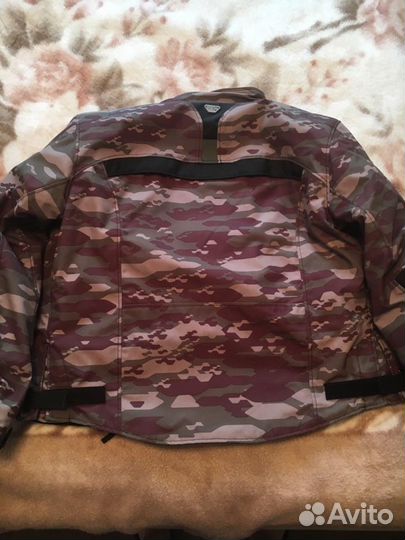 Мотокуртка фирмы macna