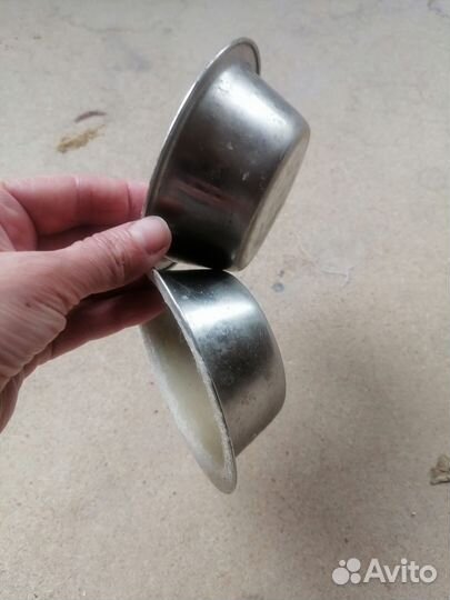 Отдам бесплатно чашки для кошек