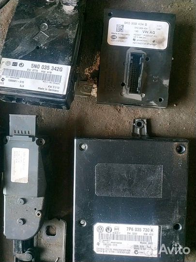 Электронный блок skoda superb 2014 г