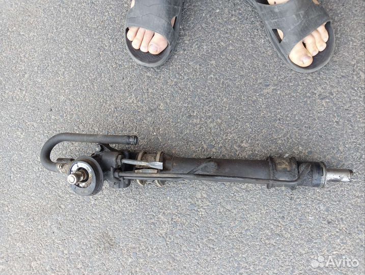 Рулевая рейка Mitsubishi Carisma