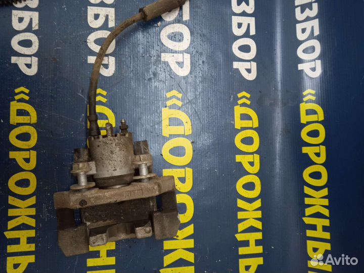 Суппорт задний левый 5 Е60;Е61