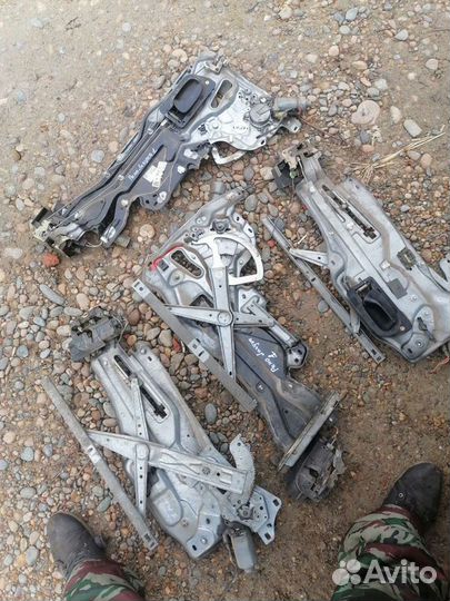 Стеклоподъемники рено Лагуна 1