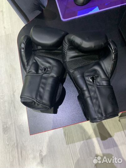 Перчатки venum